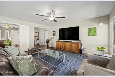 4316 E Piccadilly Road, Phoenix, AZ 85018 - Photo 9