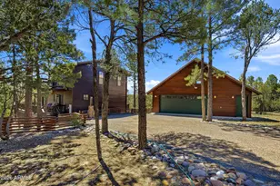 2763 Chandelle Ln, Overgaard, AZ 85933 - Photo 21