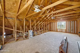 2763 Chandelle Ln, Overgaard, AZ 85933 - Photo 23