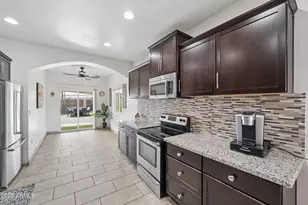 16612 North 28th Way, Phoenix, AZ 85032 - Photo 9