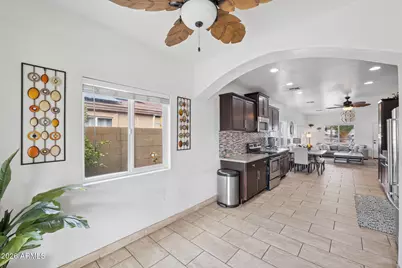 16612 N 28th Way, Phoenix, AZ 85032 - Photo 11