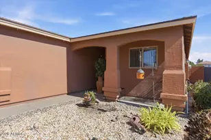878 E Silversmith Trail, San Tan Valley, AZ 85143 - Photo 35