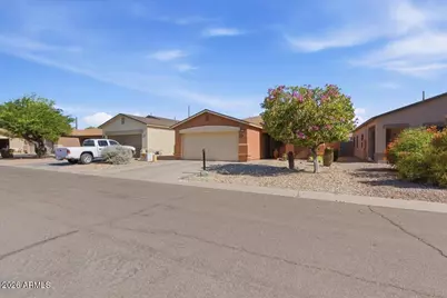 878 E Silversmith Trail, San Tan Valley, AZ 85143 - Photo 31