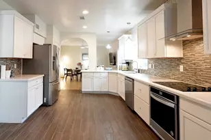 8863 S Grandview Dr, Tempe, AZ 85284 - Photo 3