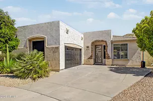 2504 W Old Paint Trail, Phoenix, AZ 85086 - Photo 29