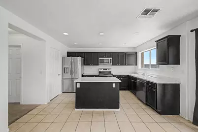 559 W Viola Street, Casa Grande, AZ 85122 - Photo 15