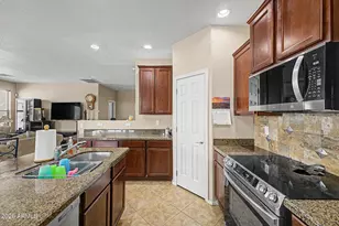 45713 W Mountain View Rd, Maricopa, AZ 85139 - Photo 11