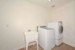 9541 W Frank Ave, Peoria, AZ 85382 - Photo 51