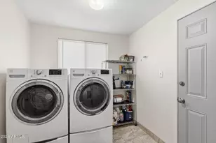 1703 S Regency Dr, Sierra Vista, AZ 85635 - Photo 25
