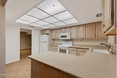 10707 W Cameo Drive, Sun City, AZ 85351 - Photo 35