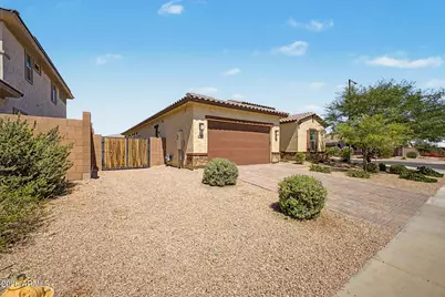 3205 N 198th Lane, Buckeye, AZ 85396 - Photo 3