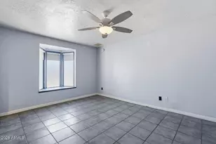 3202 W Acapulco Ln, Phoenix, AZ 85053 - Photo 9