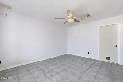 3202 W Acapulco Lane, Phoenix, AZ 85053 - Photo 11