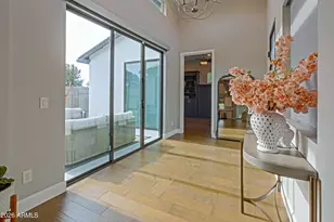 215 E Ashwood Pl, Phoenix, AZ 85012 - Photo 3