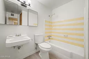 9438 N 16th Pl, Phoenix, AZ 85020 - Photo 17