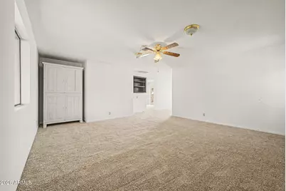 9438 N 16th Place, Phoenix, AZ 85020 - Photo 7