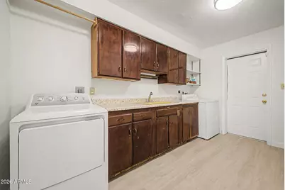 9438 N 16th Place, Phoenix, AZ 85020 - Photo 21