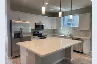 1335 E Pueblo Avenue, Phoenix, AZ 85040 - Photo 1