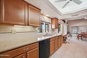 10822 W Mimosa Dr, Sun City, AZ 85373 - Photo 15
