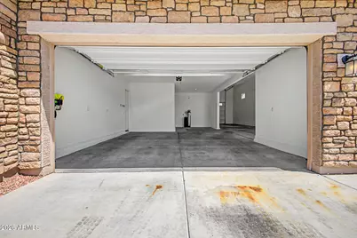 19610 W Avalon Drive, Buckeye, AZ 85396 - Photo 25