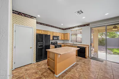 1982 S 159th Avenue, Goodyear, AZ 85338 - Photo 29