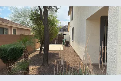 15284 W Edgemont Avenue, Goodyear, AZ 85395 - Photo 19