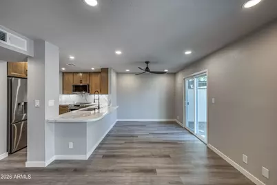 5631 N 79th Street #2, Scottsdale, AZ 85250 - Photo 9