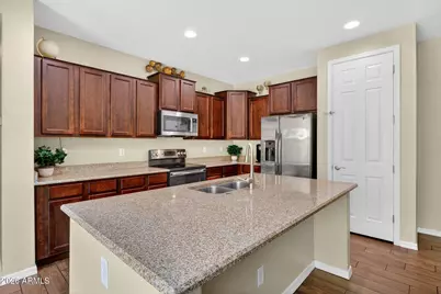 3705 E Perkinsville Street, Gilbert, AZ 85295 - Photo 11