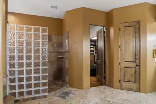 15334 E Sunburst Dr, Fountain Hills, AZ 85268 - Photo 33