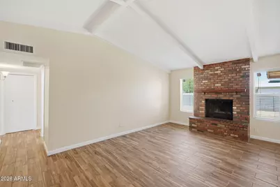 324 W Scott Avenue, Gilbert, AZ 85233 - Photo 7