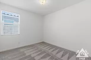 4198 W Dayflower Dr, San Tan Valley, AZ 85144 - Photo 13