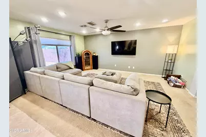 2051 N Pine Place, Casa Grande, AZ 85122 - Photo 9