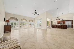 8177 E Sunnyside Dr, Scottsdale, AZ 85260 - Photo 13