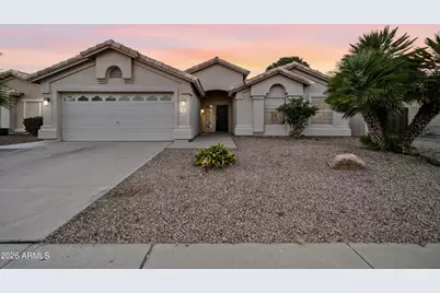 780 S Pineview Drive, Chandler, AZ 85226 - Photo 1