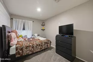 780 S Pineview Dr, Chandler, AZ 85226 - Photo 15