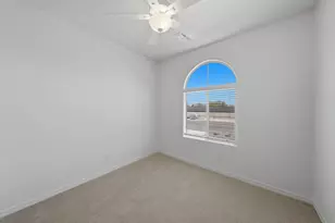 16194 W Soft Wind Dr, Surprise, AZ 85387 - Photo 5