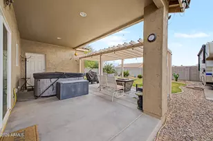 9560 W Kramer Pl, Arizona City, AZ 85123 - Photo 19