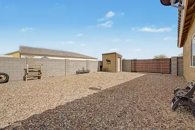 9560 W Kramer Place, Arizona City, AZ 85123 - Photo 23