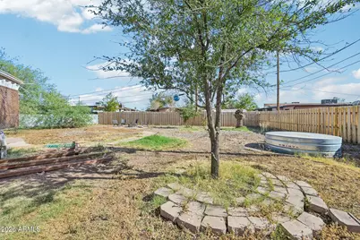 318 S Terry Circle, Tempe, AZ 85281 - Photo 19