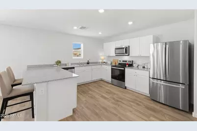11354 W Cabrillo Drive, Arizona City, AZ 85123 - Photo 3