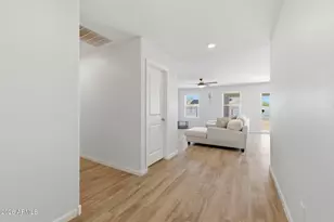 11354 W Cabrillo Dr, Arizona City, AZ 85123 - Photo 11