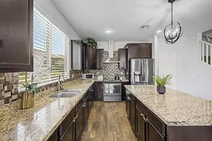 12394 N 69th Ave, Peoria, AZ 85381 - Photo 3
