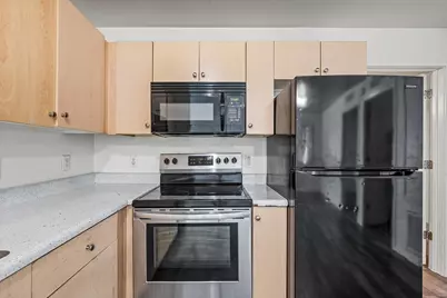 3065 N 67th Avenue #Apt 148, Phoenix, AZ 85033 - Photo 9