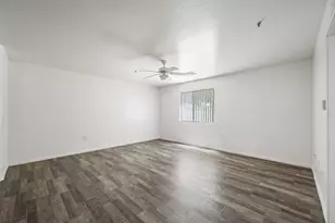 3065 N 67th Ave, Phoenix, AZ 85033 - Photo 3