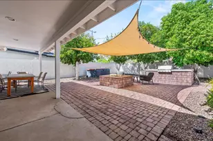 6520 E Osborn Rd, Scottsdale, AZ 85251 - Photo 17