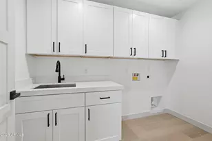 4646 E Vernon Ave, Phoenix, AZ 85008 - Photo 39