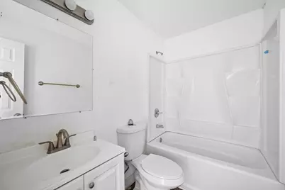 18202 N Cave Creek Road #Apt 252, Phoenix, AZ 85032 - Photo 9