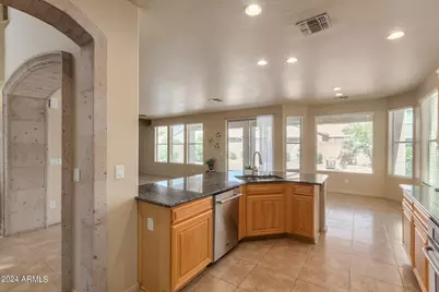 35305 N 31st Drive, Phoenix, AZ 85086 - Photo 15