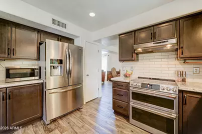 4427 E Mountain Vista Drive, Phoenix, AZ 85048 - Photo 9