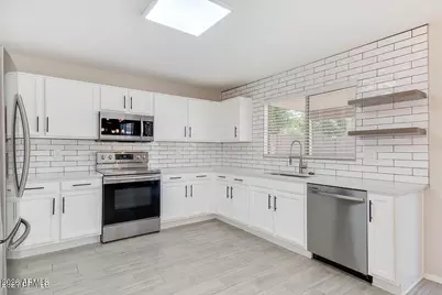 15960 W Tasha Drive, Surprise, AZ 85374 - Photo 9